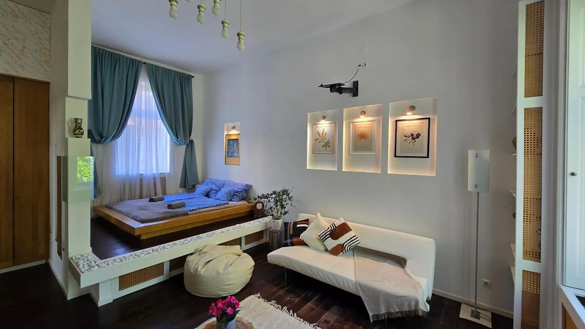 Andrassy Loft Near The City Park - Heroes' Square Будапешт Апартаменты